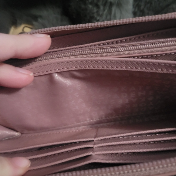 Kate Spade full zip Pink Glitter Wallet - Picture 11 of 16